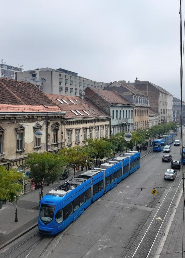 La Dolce Vita Zagreb, Centrally Located & Spacious Apartman Kültér fotó